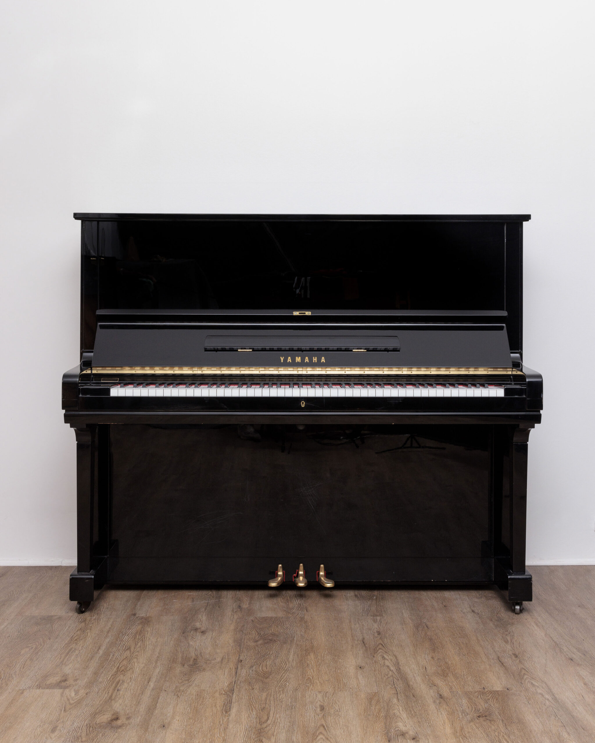 Yamaha U3