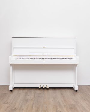 Yamaha U1