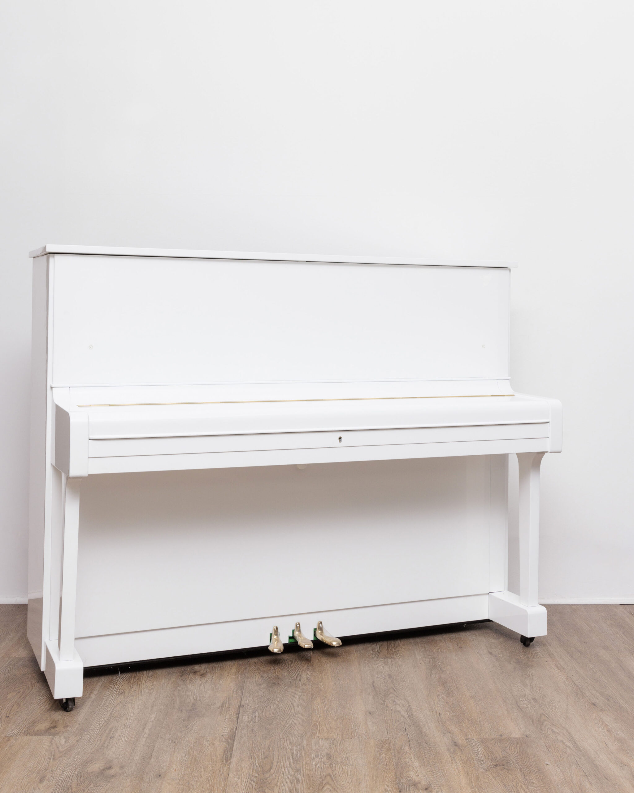 Yamaha U1