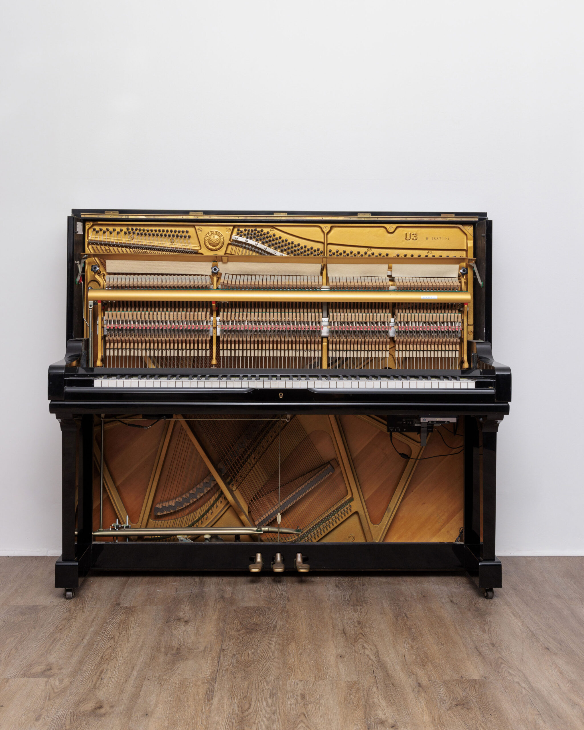 Yamaha U3 MIDIFIÉ LC