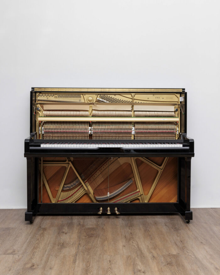 Yamaha U1 LC NB