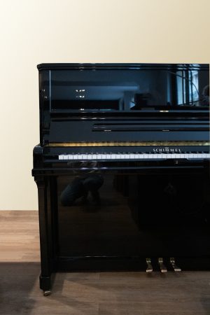 Schimmel 130 C Tradition