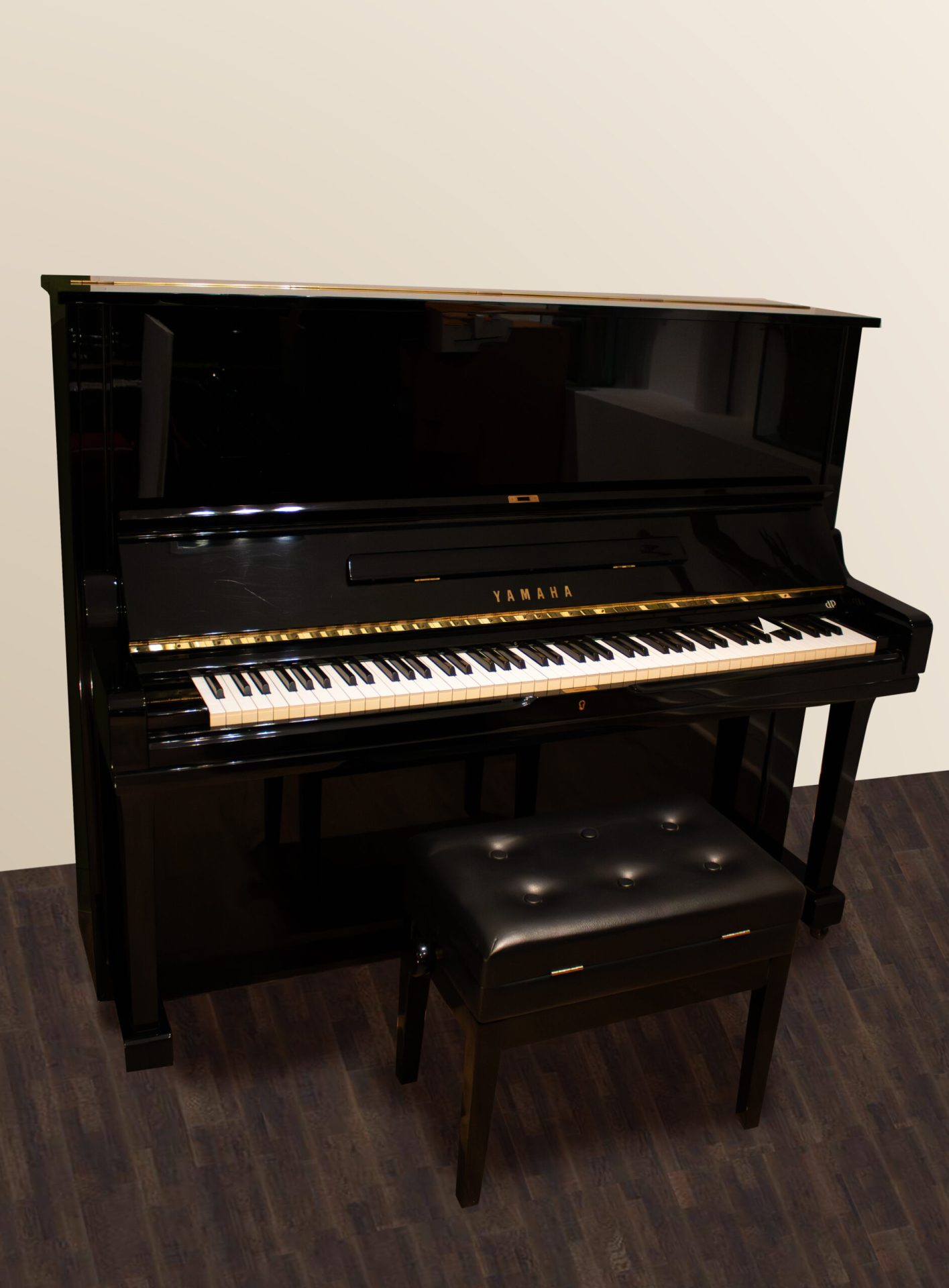 Yamaha U1