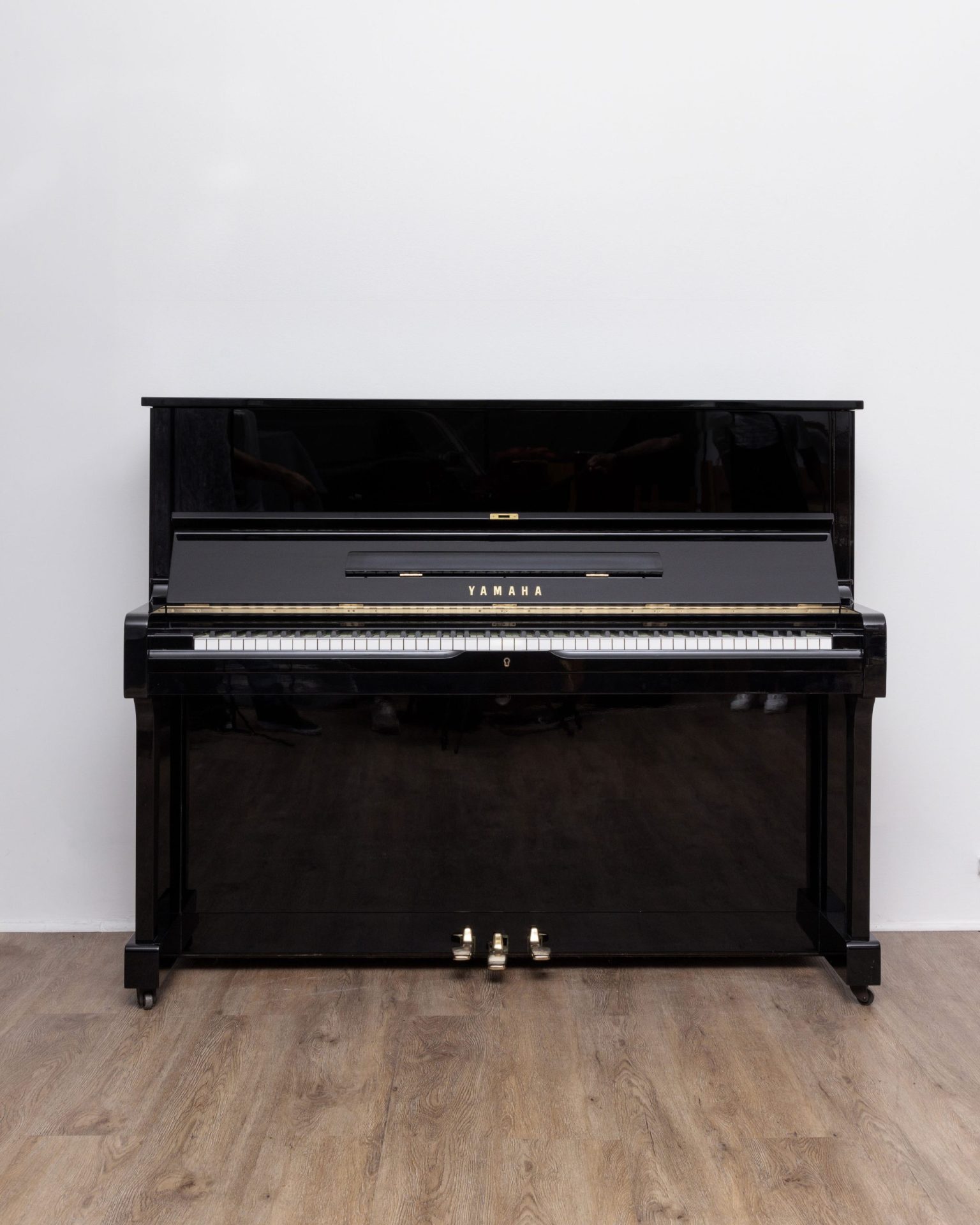 Yamaha U1 Insilens V2