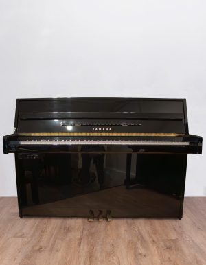 Yamaha B1 Silent SC1