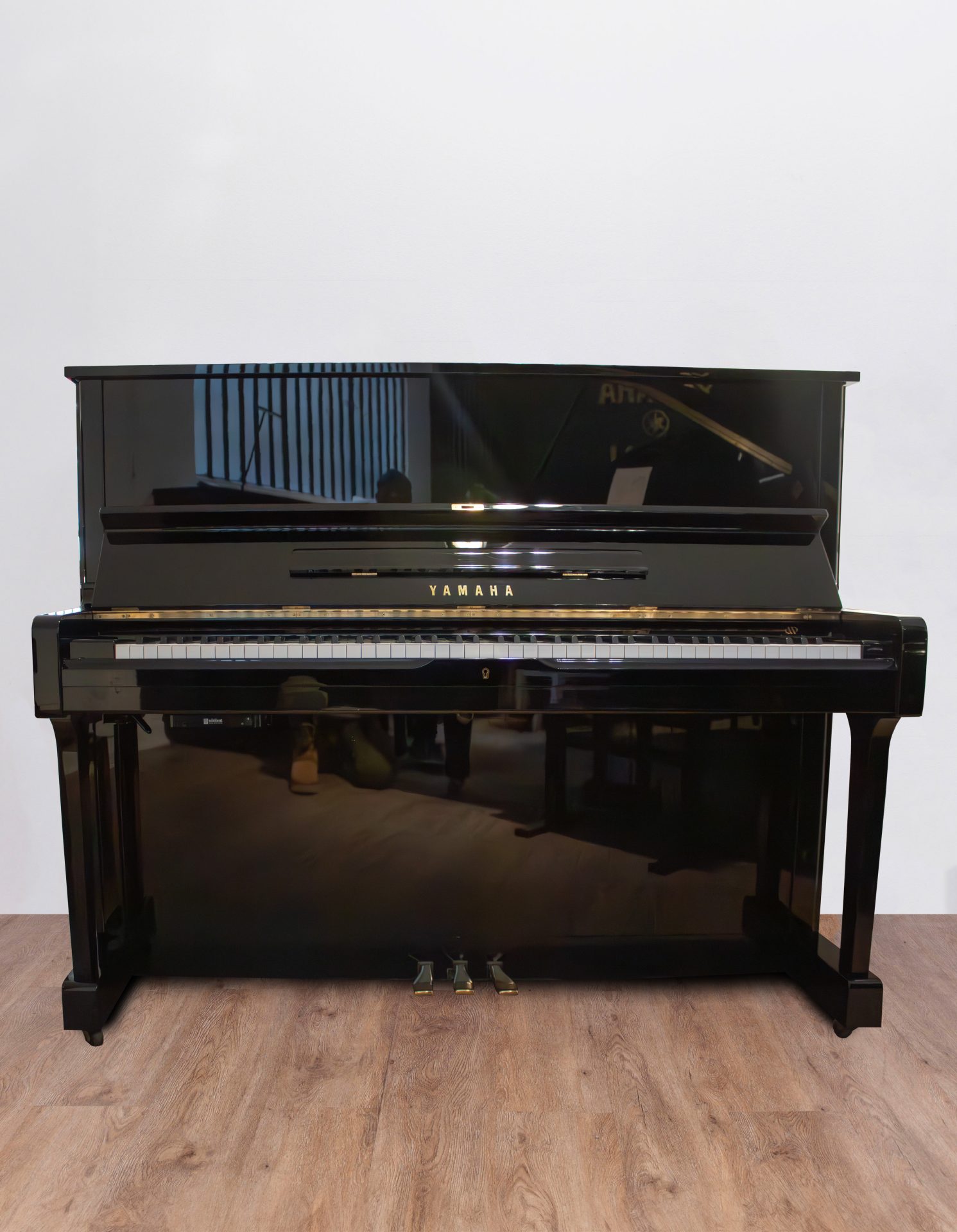 Yamaha U1 AD2 Silent