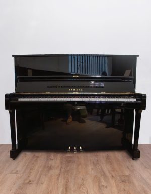 Yamaha U1